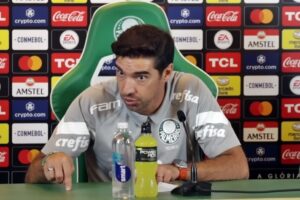 Abel diz que queda do Palmeiras na semi se deve a ele e ao goleiro do Boca