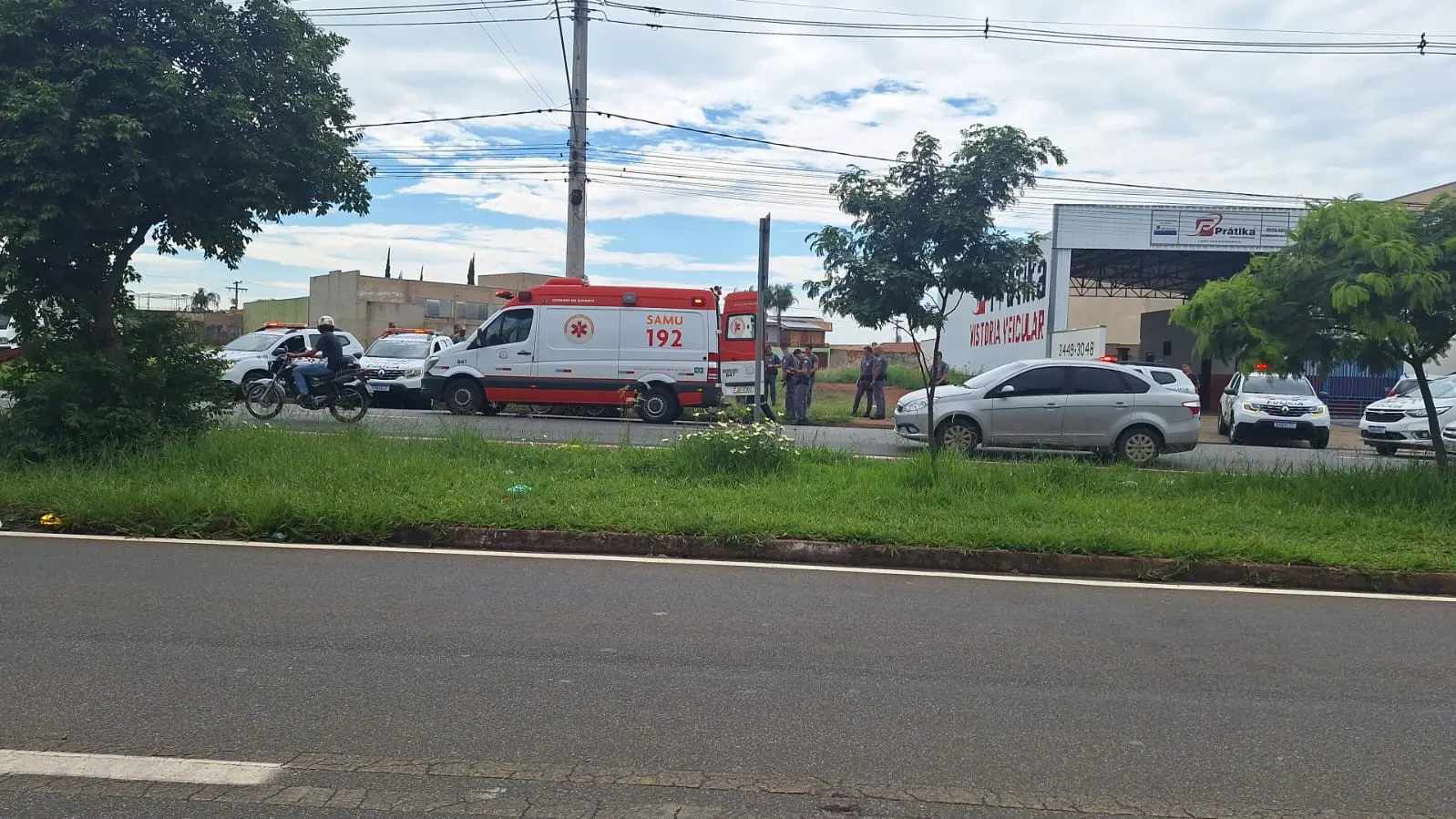 Homem é baleado no Rubi e é socorrido até a Santa Casa, em Limeira