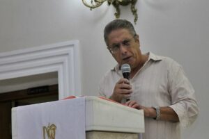 Morre, aos 68 anos, o locutor Antônio José Bull, em Limeira