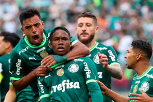 Palmeiras vence o Fluminense e é virtual campeão brasileiro