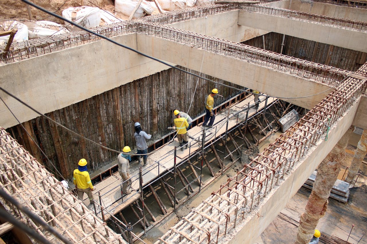 Piscinões recebem concretagem em nova etapa de recuperação de galerias