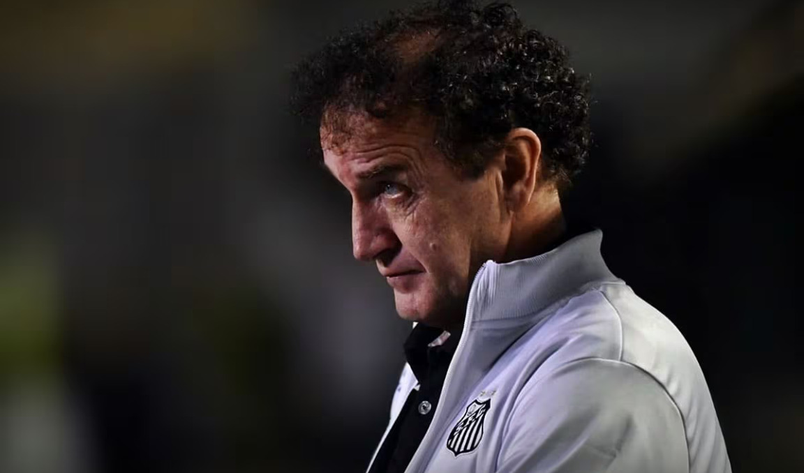 Diretoria se divide e SAF não participa de proposta do Botafogo por Cuca