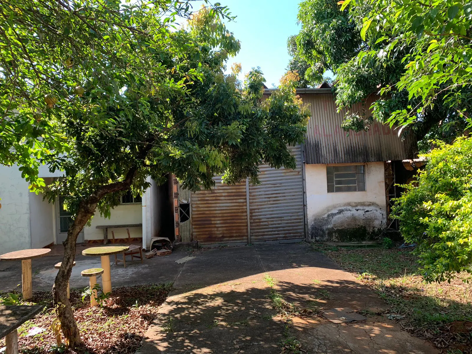 Princípio de incêndio mobiliza Corpo de Bombeiros no Jd. Caieiras