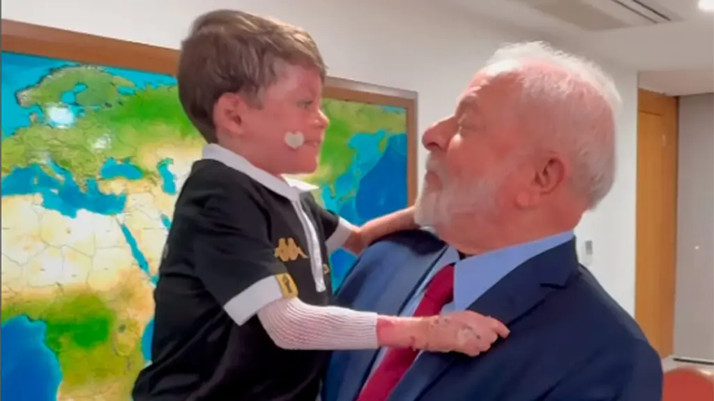 Menino Gui e Lula