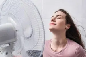 Com a chegada verão, veja como economizar na conta de luz