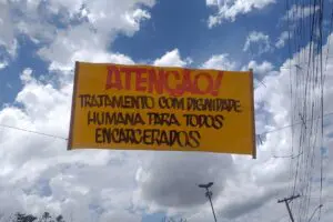 Faixas distribuídas em bairros de Limeira assusta moradores