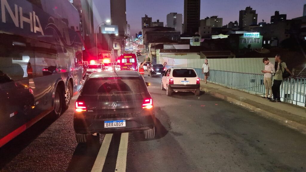 Motociclista morre em acidente no viaduto Jânio Quadros, em Limeira (1)