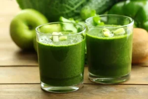 Receita de suco verde deliciosa e saudável para as festas de fim de ano