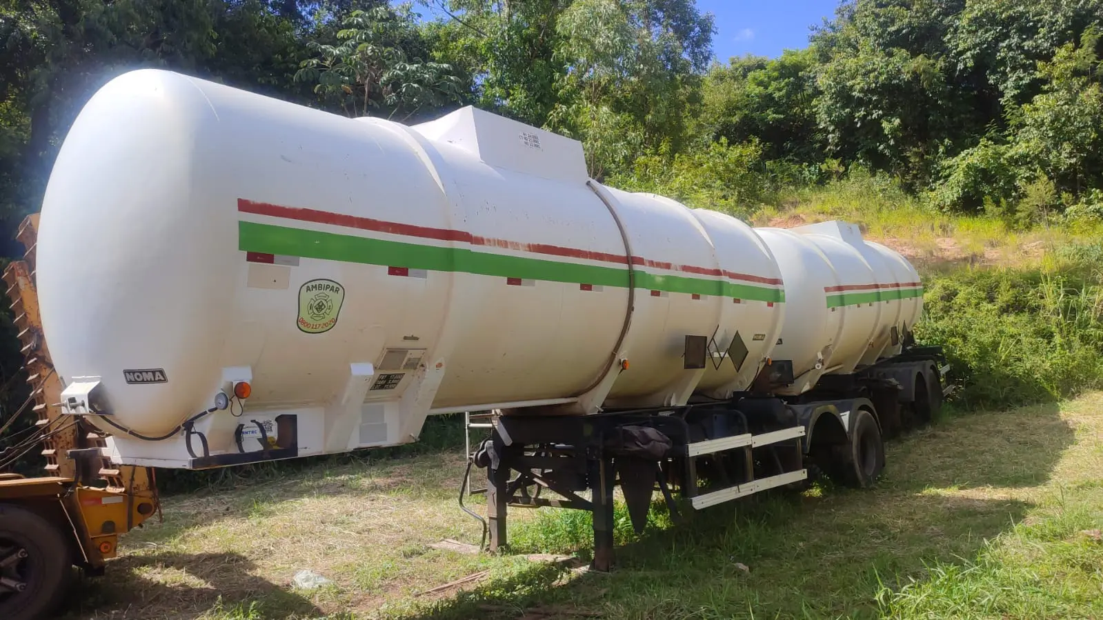 Carretas roubadas e furtadas são localizadas na Vila Queiroz em Limeira 3