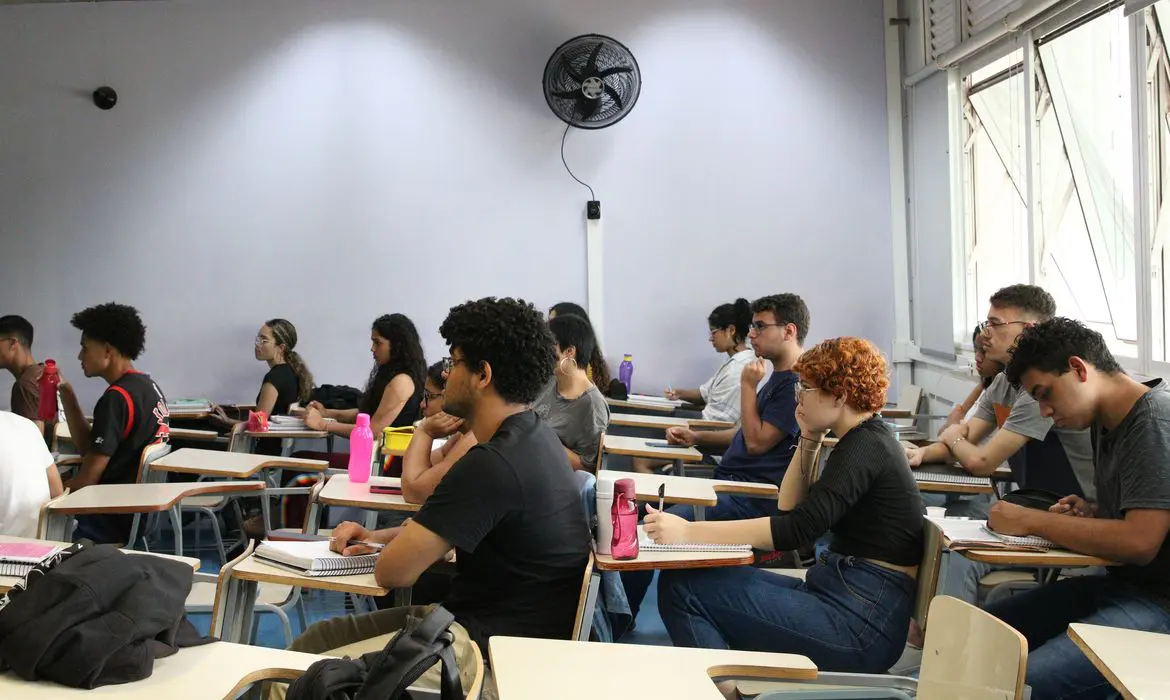 Concurso unificado prazo para pedir isenção de taxa vai até sexta