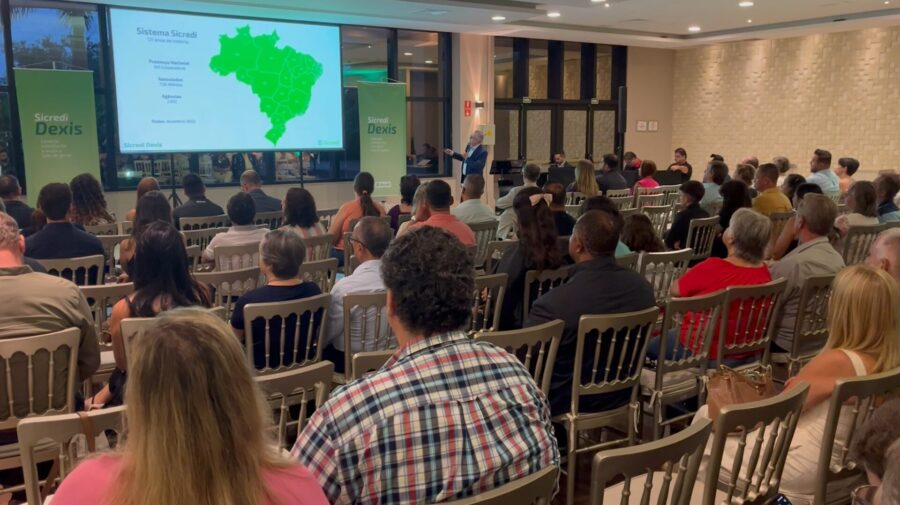 Assembleia do Sicredi Dexis reúne centenas de associados em Limeira