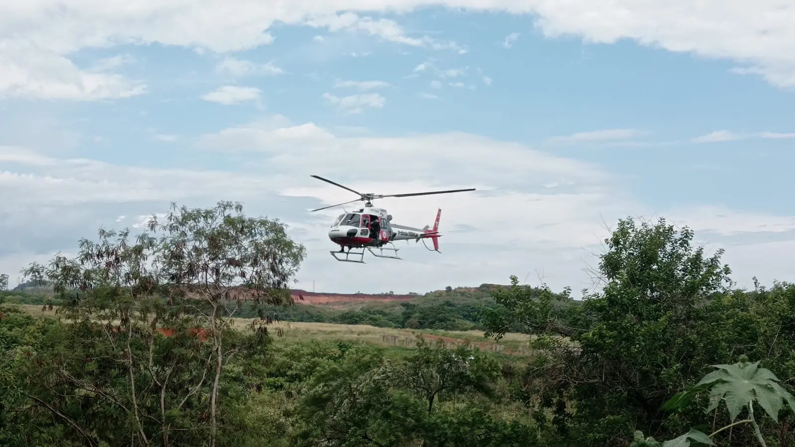 Acidente na Rodovia dos Bandeirantes deixa um morto e dois feridos, em Santa Bárbara