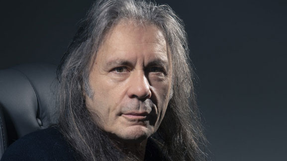 Bruce Dickinson, do Iron Maiden, lança seu primeiro disco solo desde 2005