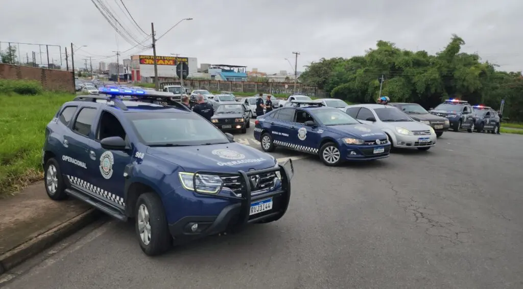 GCM-apreende-Parati-com-placa-falsa-no-Anel-Viario-em-Limeira-2
