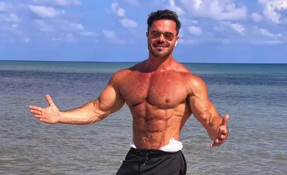 Influenciador Renato Cariani vira réu por tráfico de drogas