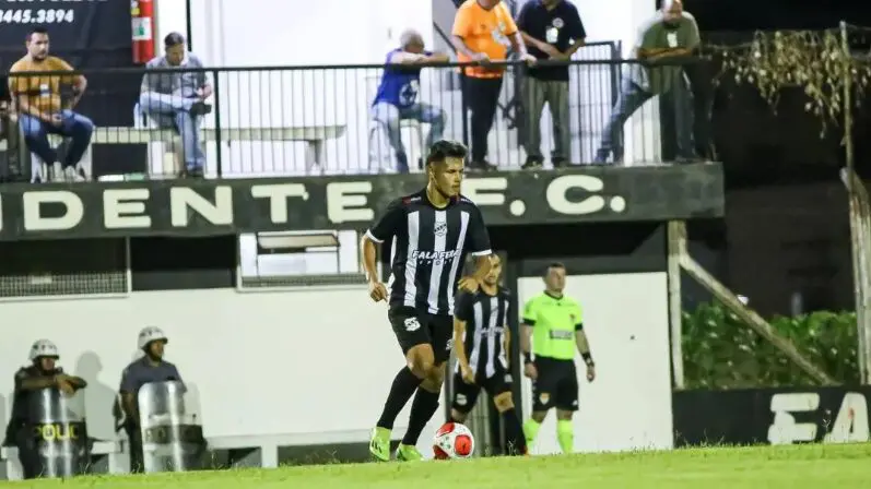 Independente perde para o Ska Brasil e segue sem vencer na Série-A4