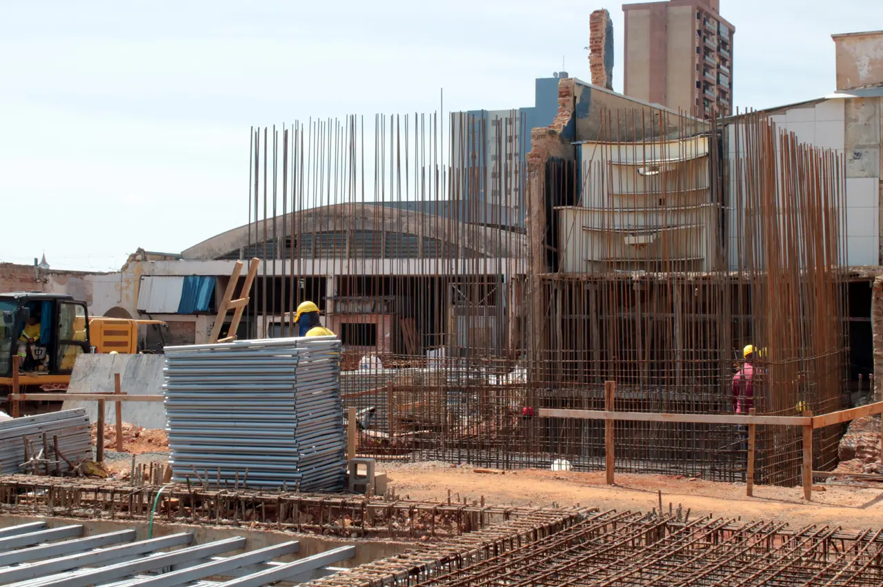Obras-nas-galerias-do-Mercado-Modelo-de-Limeira-avancam