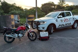 PM prende motoboy com 1 kg de drogas; ele fazia ‘disk entrega’, em Limeira