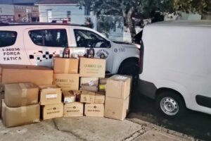 PM recupera carro de entrega furtado com roupas e materiais odontológicos, em Limeira