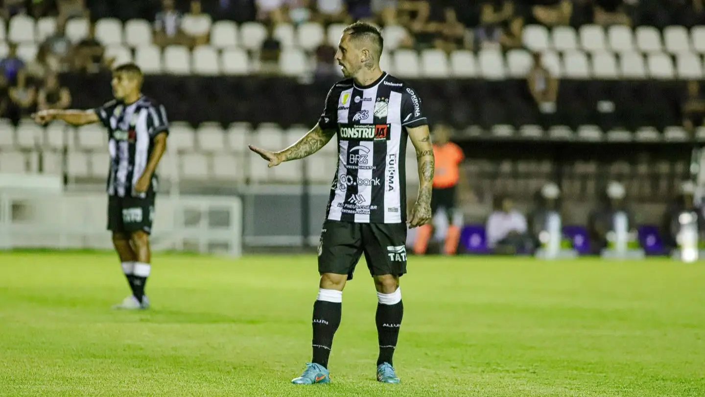 Inter enfrenta o Botafogo-SP neste domingo (11) pelo Paulistão