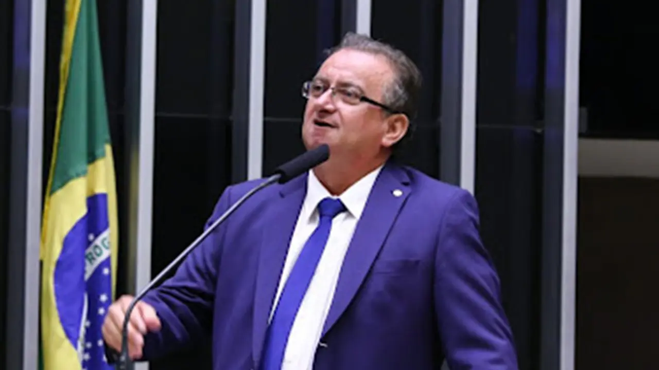 dDeputado Miguel Lombardi assina 'superpedido' de impeachment de Alexandre de Moraes