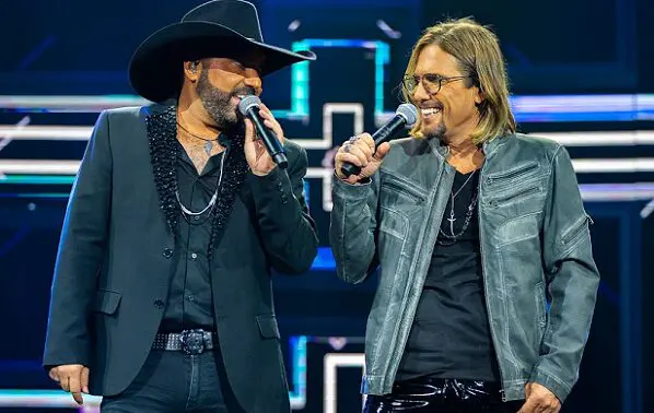 Edson e Hudson estreiam nova turnê no Limeira Rodeo Music neste sábado