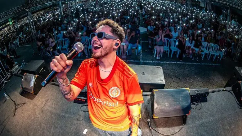 Gio Lisboa apresenta stand-up em Limeira nesta sexta (29)