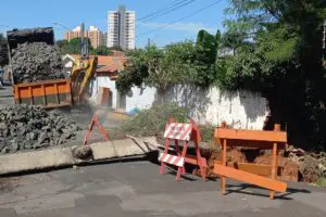Obras de recomposição são iniciadas em rua no Jd. Nereide