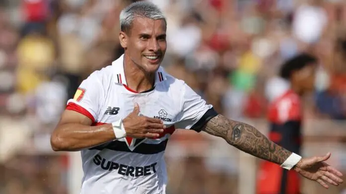 São Paulo vence Ituano nos acréscimos e vai às quartas do Paulistão