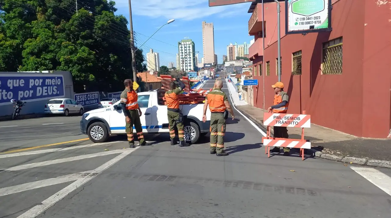 Viaduto Jânio Quadros é liberado após 25 dias obras