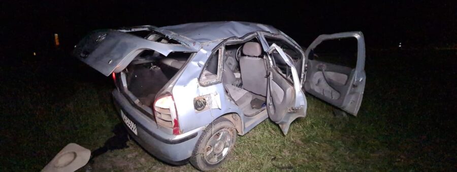 Homem morre após veículo capotar na Rodovia dos Bandeirantes em Limeira