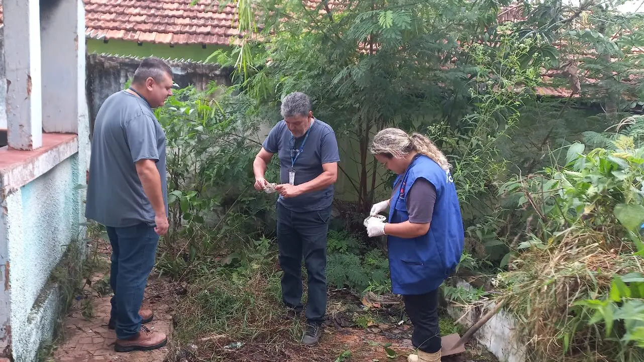 Limpeza compulsória em imóvel na Boa Vista mobiliza prefeitura
