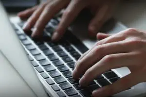 Prefeitura oferece curso gratuito de linguagem de programação Python
