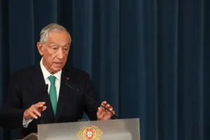 Presidente de Portugal diz que país precisa reparar crimes da escravidão