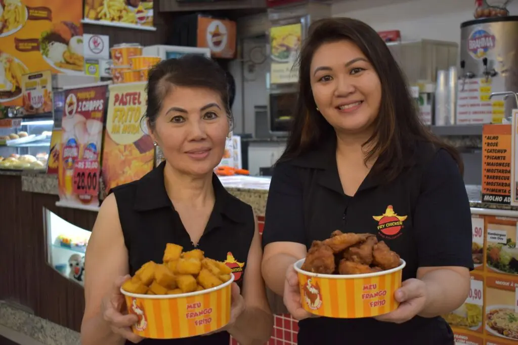 estaurante-Fry-Chicken-anuncia-o-fim-das-atividades-apos-40-anos