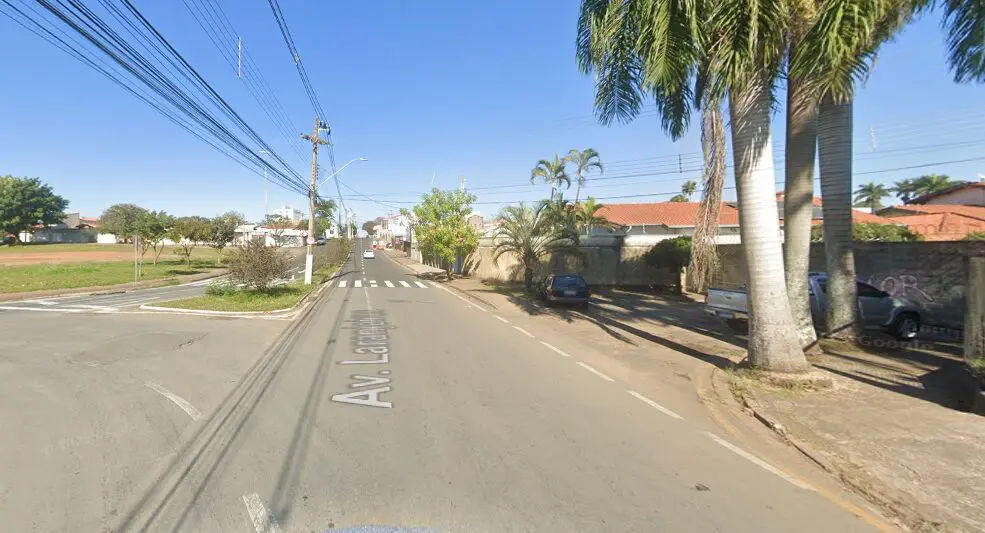 Carro é furtado no Parque Egisto Ragazzo, em Limeira