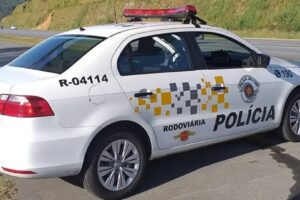 Homem é detido após tentar fugir da PM rodoviária, em Limeira 