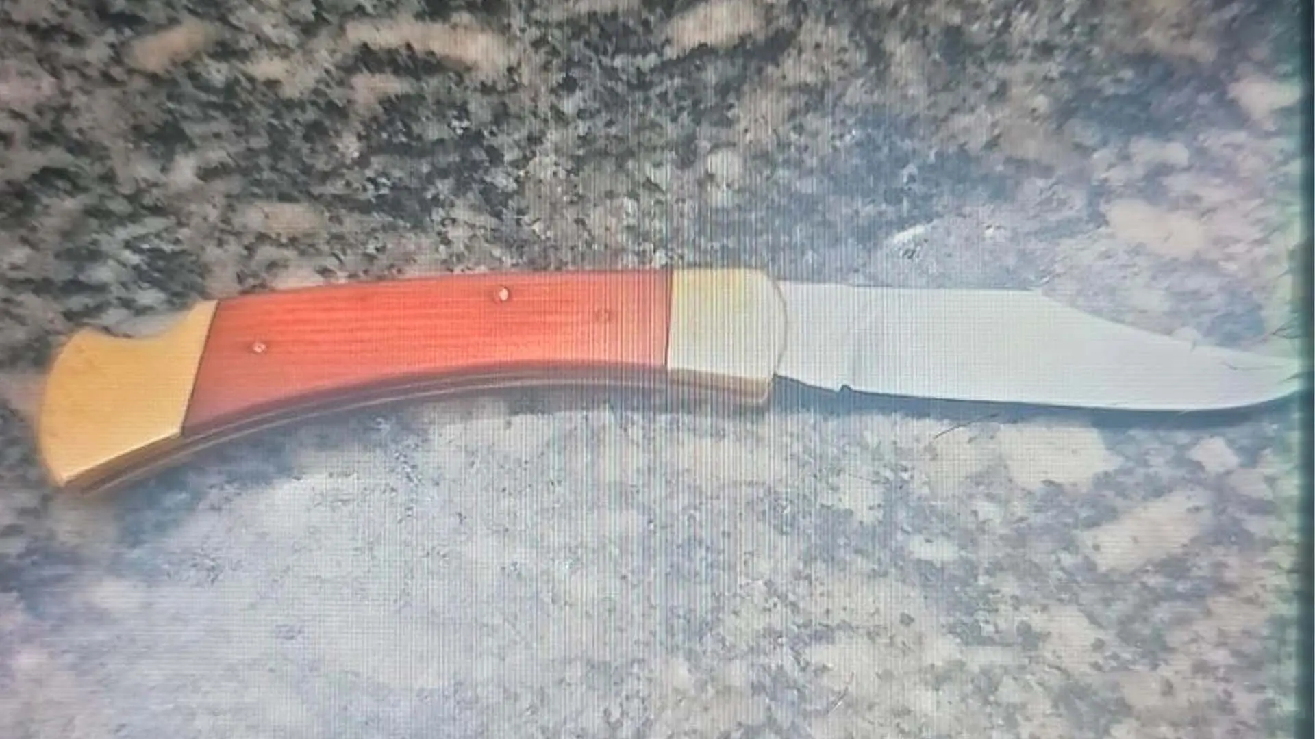 Idoso é esfaqueado por vizinho após discussão na Vila Cristovam