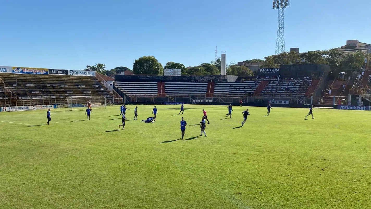 Jogos-finais-do-Torneio-1o-de-Maio-acontecem-no-Pradao-