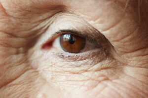 Mapeamento da retina pode indicar risco de Alzheimer com antecedência