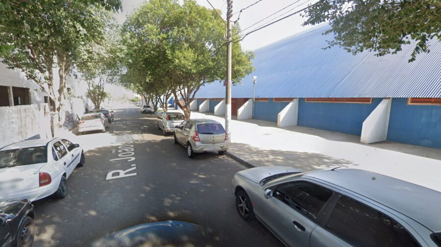 Vítima estaciona no Vô Lucato e tem moto furtada, em Limeira