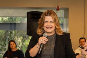 Morre, em Limeira, a empresária e palestrante Simone Zaros