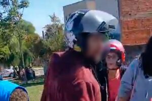Pai de aluna que agrediu adolescente em porta de escola fala com a Educadora
