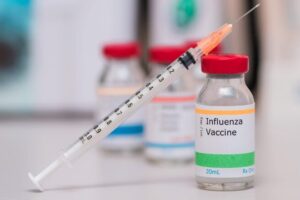 Vacinacao-de-influenza-segue-ate-dia-28-em-Iracemapolis