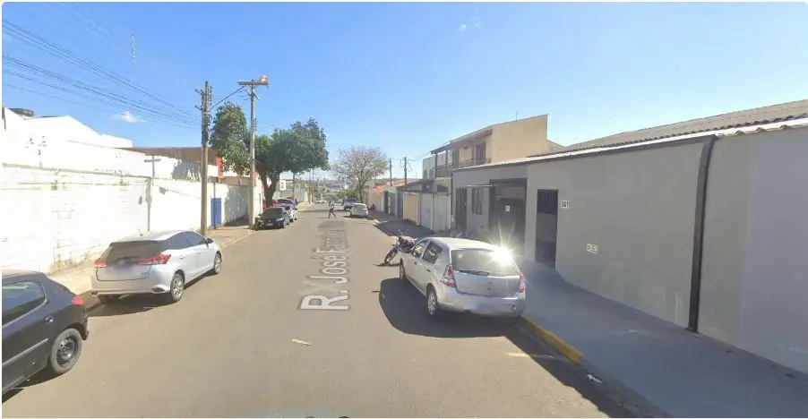 Veículo roubado é encontrado intacto no Jd. Barão de Limeira