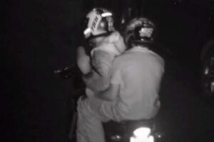 Homem usa moto adulterada, mostra dedo para radar e termina preso, em Cordeirópolis