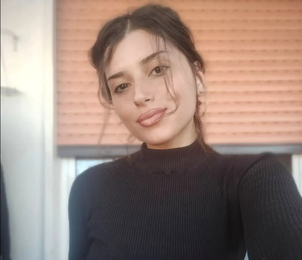 Jovem de 25 anos morre ao cair em poço de elevador