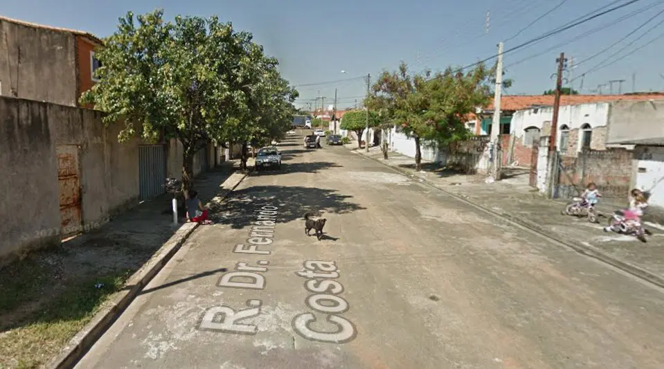 Jovem vai visitar a mãe e é agredida com cabo de vassoura no Parque Hipólito, em Limeira