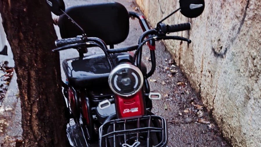 GCM localiza cadeira motorizada abandonada em Limeira