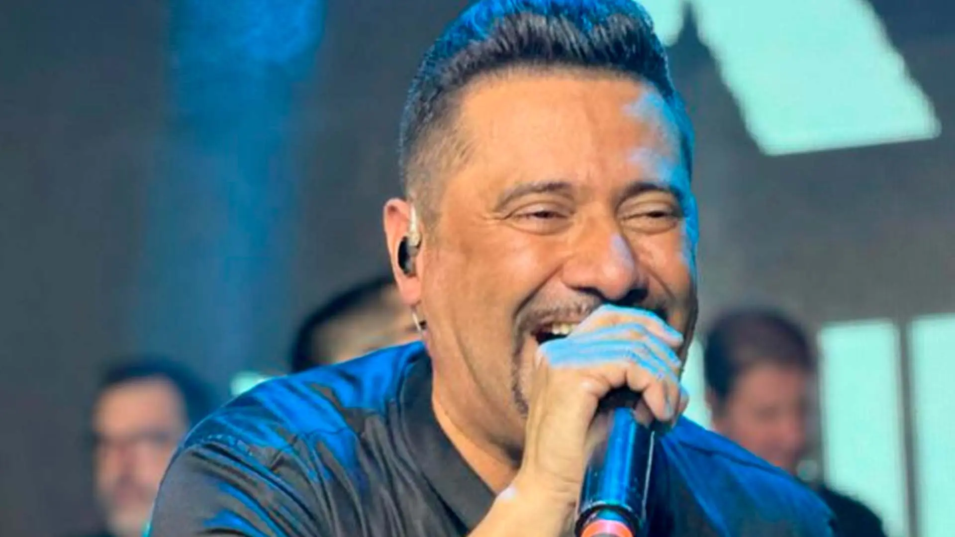 Cantor Xandi Fernandes está internado, em Limeira